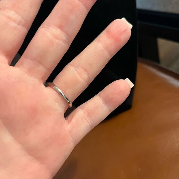 Ladies white gold and genuine diamond sapphire ring size 7 1/2 - Picture 2 of 4